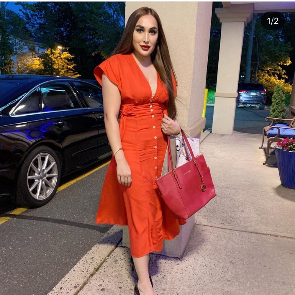 Red midi dress